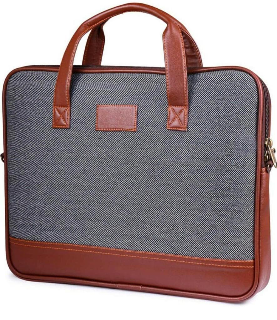 Two-tone Laptop Sleeve