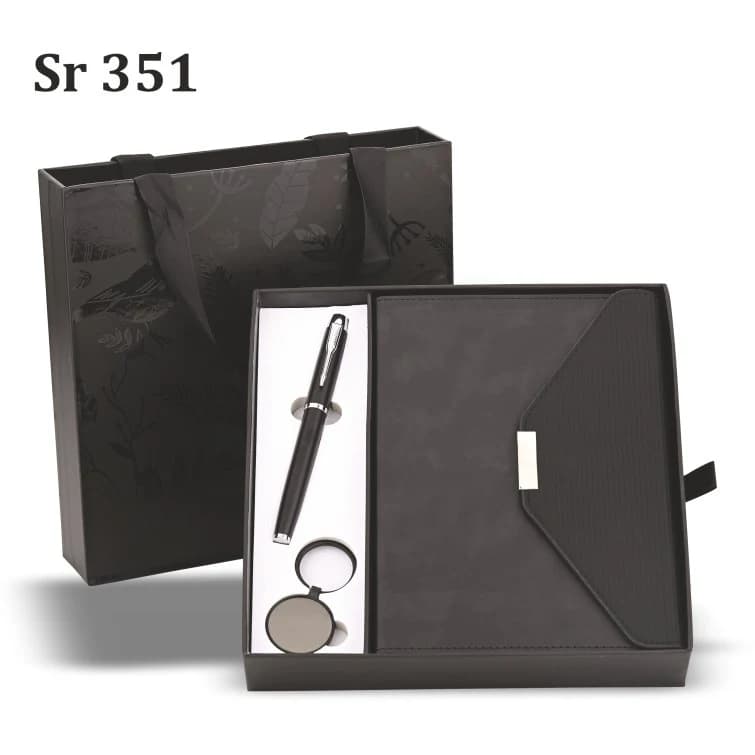 Diary, Pen & Keychain
