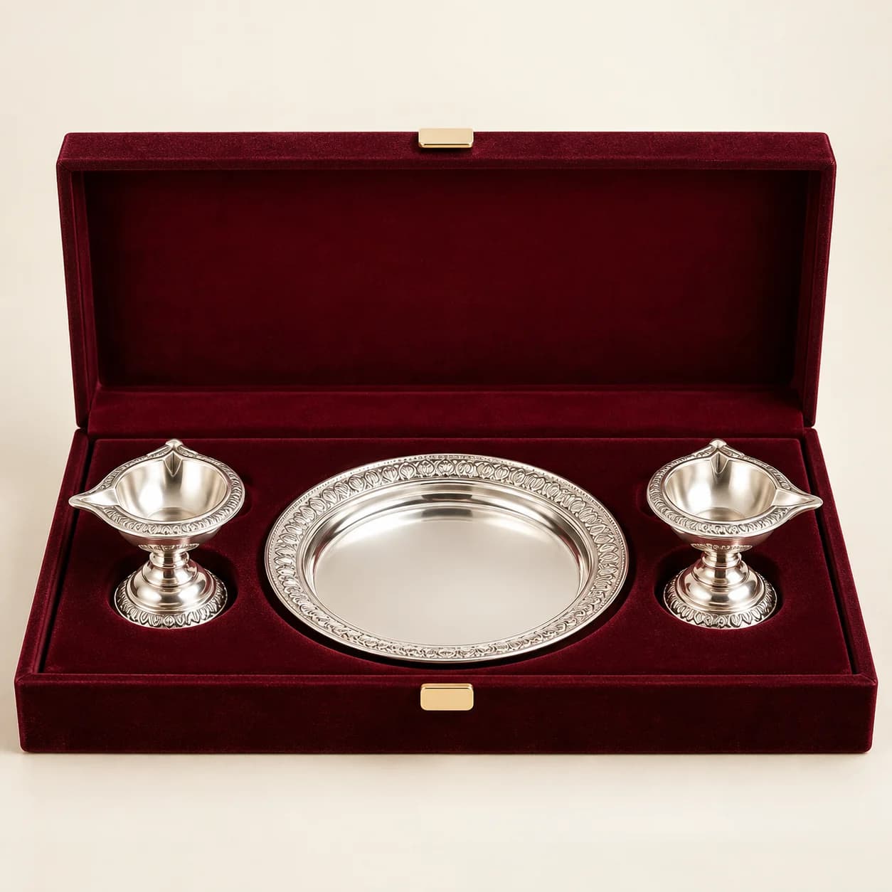 Silver Celebration Diya Presentation Set