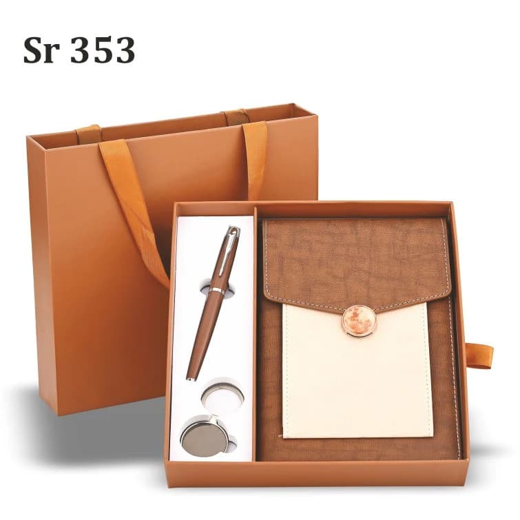 Diary, Pen & Keychain